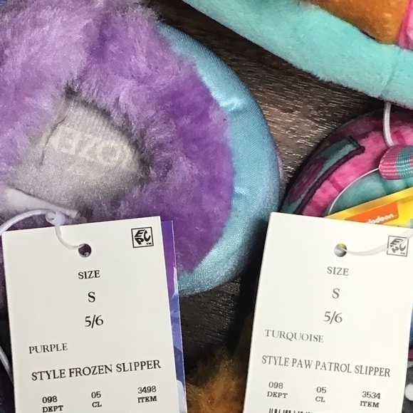 𝅺FROZEN and Paw Potral Cozy Plush Slip on House Slippers - Picture 3 of 6